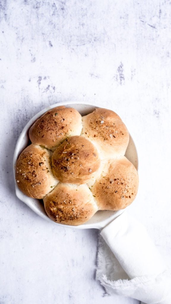 dinner rolls on baking dish