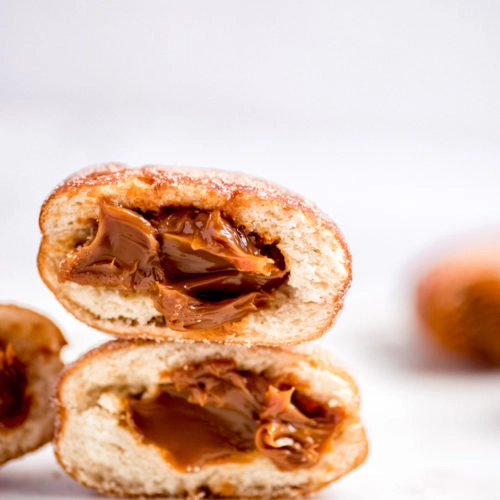 dulce de leche stuffed donuts