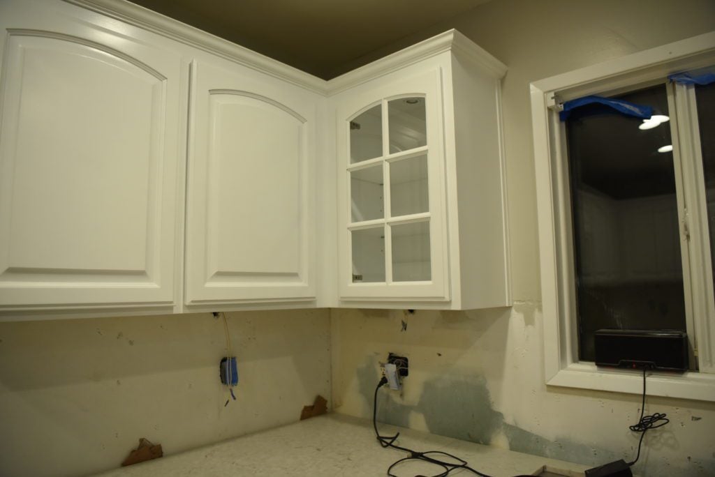 white kitchen cabinets