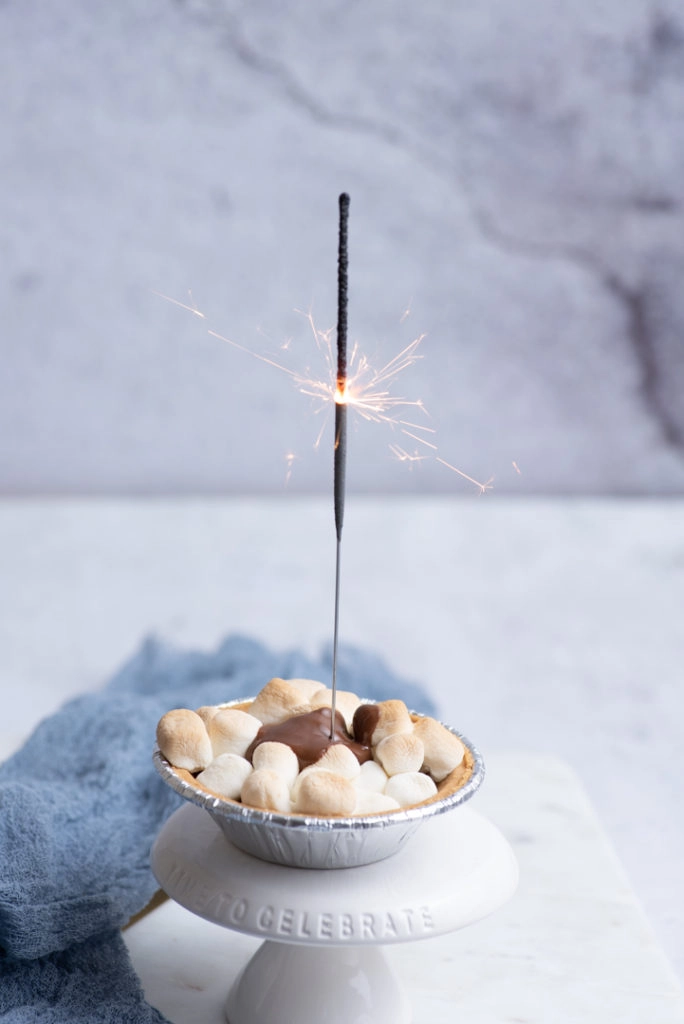 s'more pie with a sparkler