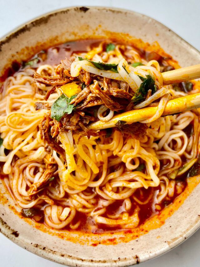 cropped-Birria-Ramen-9.jpg