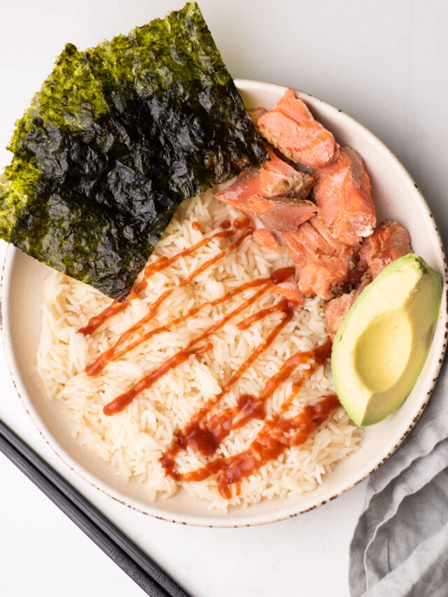 cropped-Tiktok-salmon-bowl-5.jpg