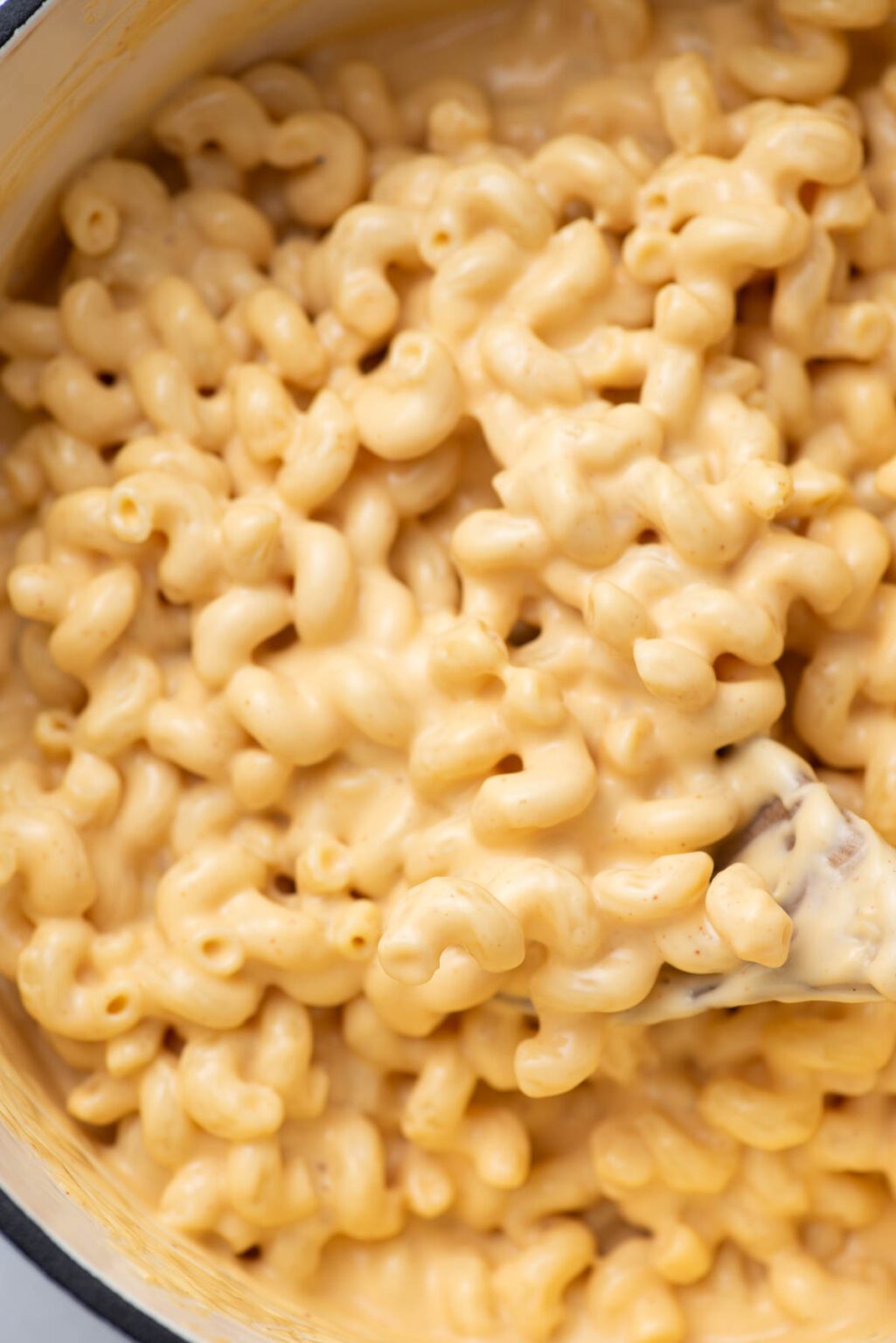 Tini's Viral Mac and Cheese Recipe - TastyAZ