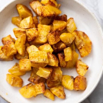 Sweet plantains in a bowl.